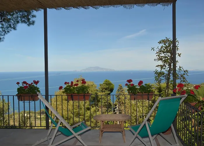 Le Ginestre Di Capri Bb & Holiday House