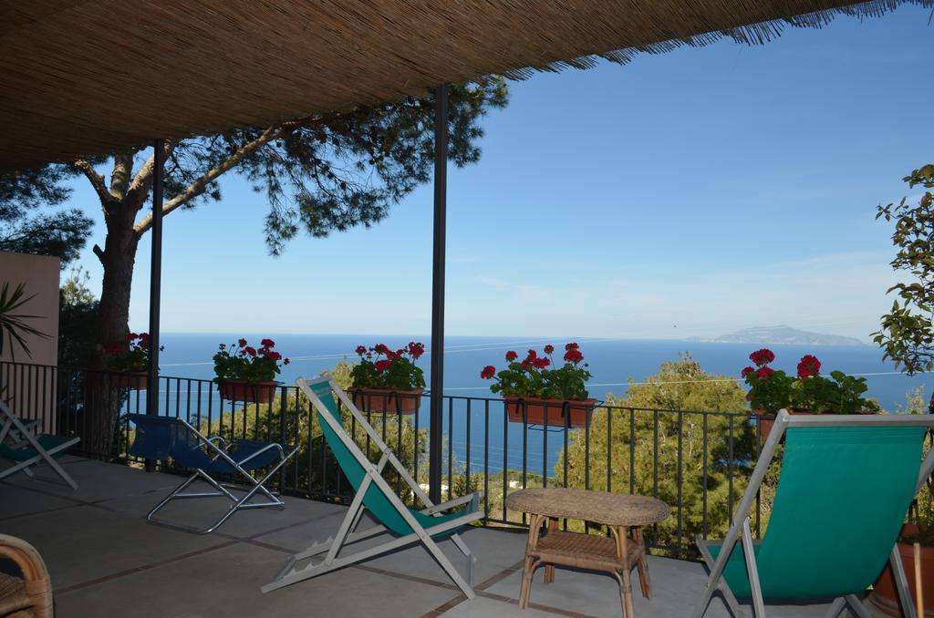 Le Ginestre Di Capri Bb & House 2*