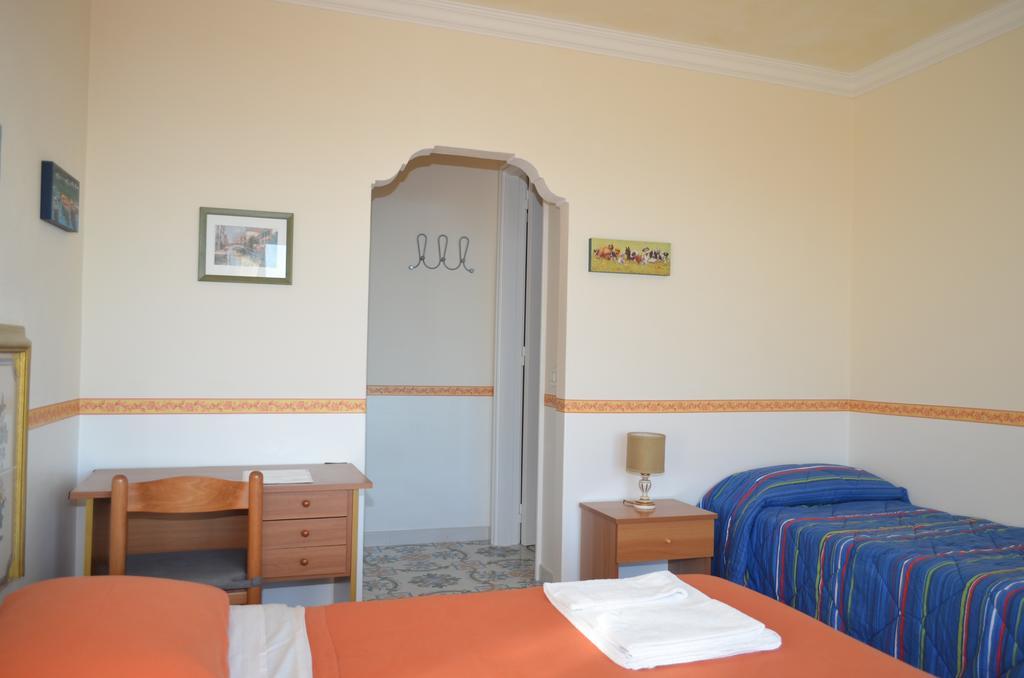 Le Ginestre Di Capri Bb & House 2*