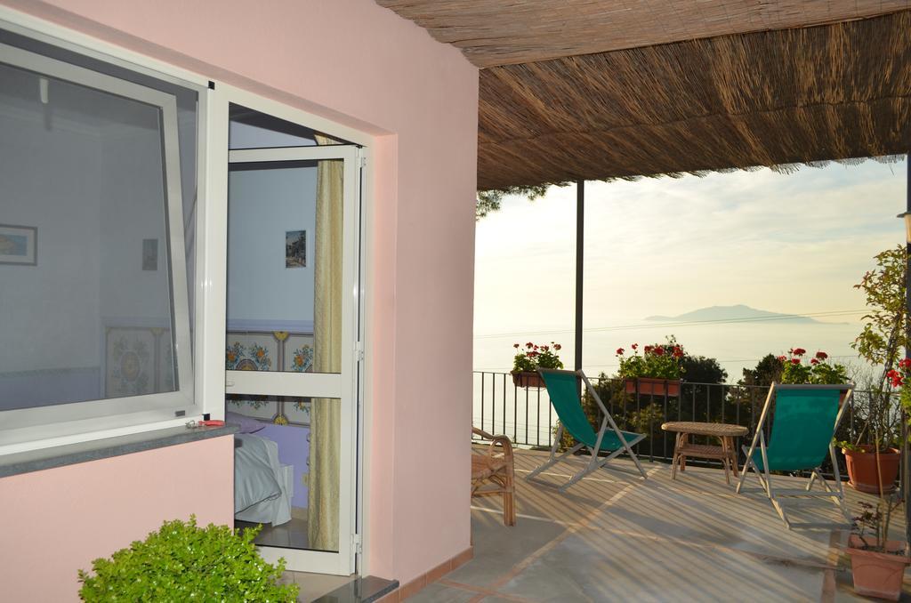 Bed and breakfast Le Ginestre Di Capri Bb & Holiday House 2*